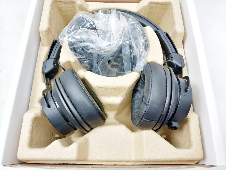SŁUCHAWKI NAUSZNE AUDIO-TECHNICA ATH-M60X