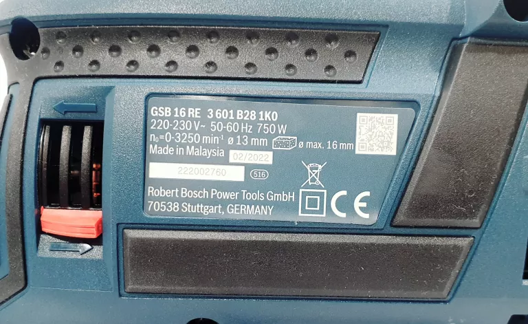 WIERTARKA UDAROWA 750W 16 RE BOSCH + WALIZKA