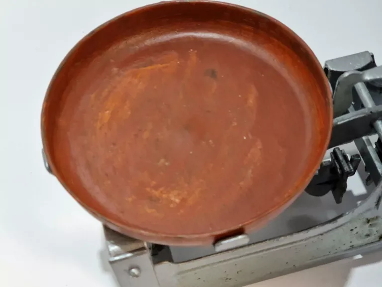 piekna-stara-waga-szalkowa-antyk-datowanie-obiekt-vintage-1945-2000