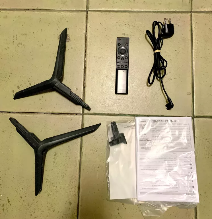 TELEWIZOR SAMSUNG UE50AU7192U
