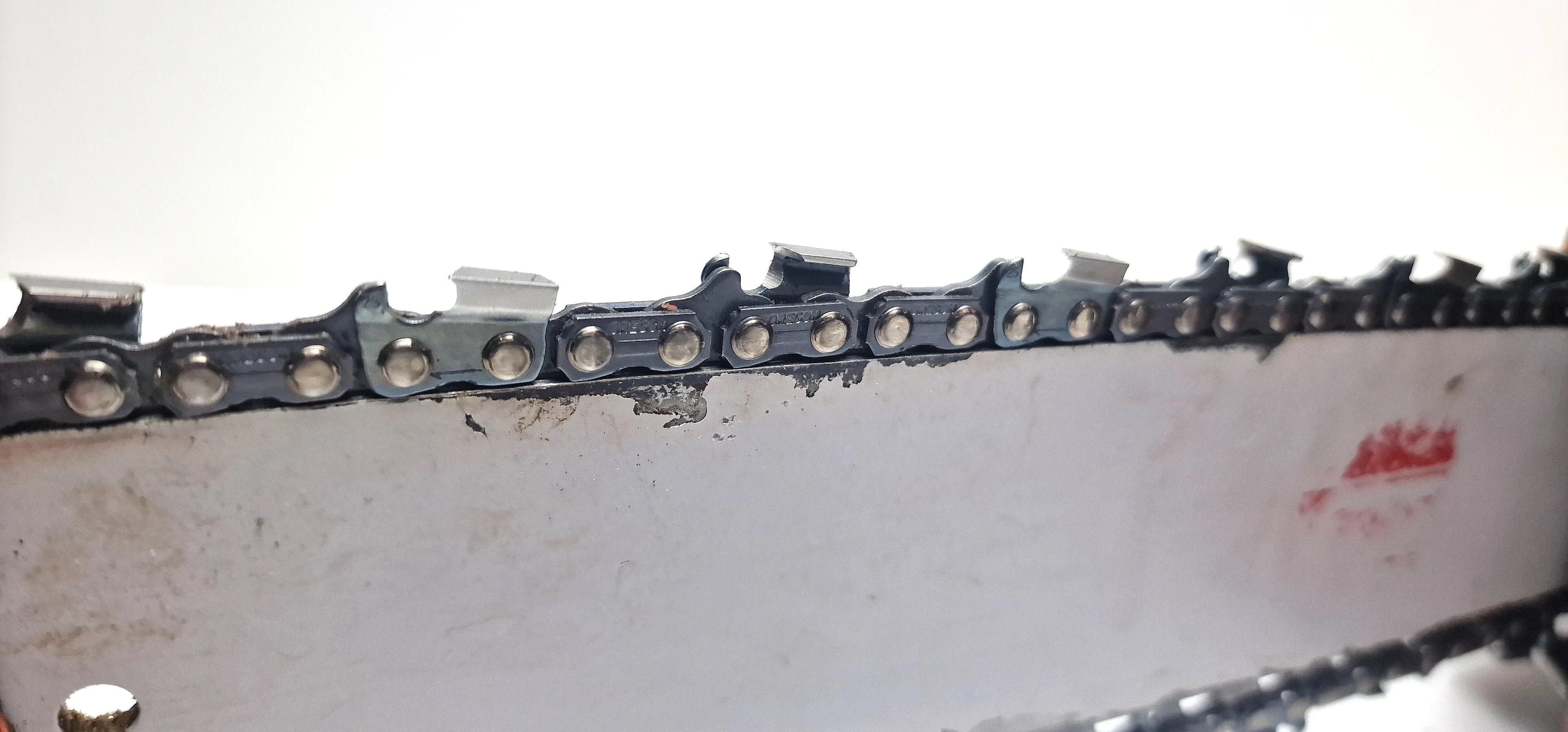 pila-spalinowa-husqvarna-136-opis-stan-uzywany