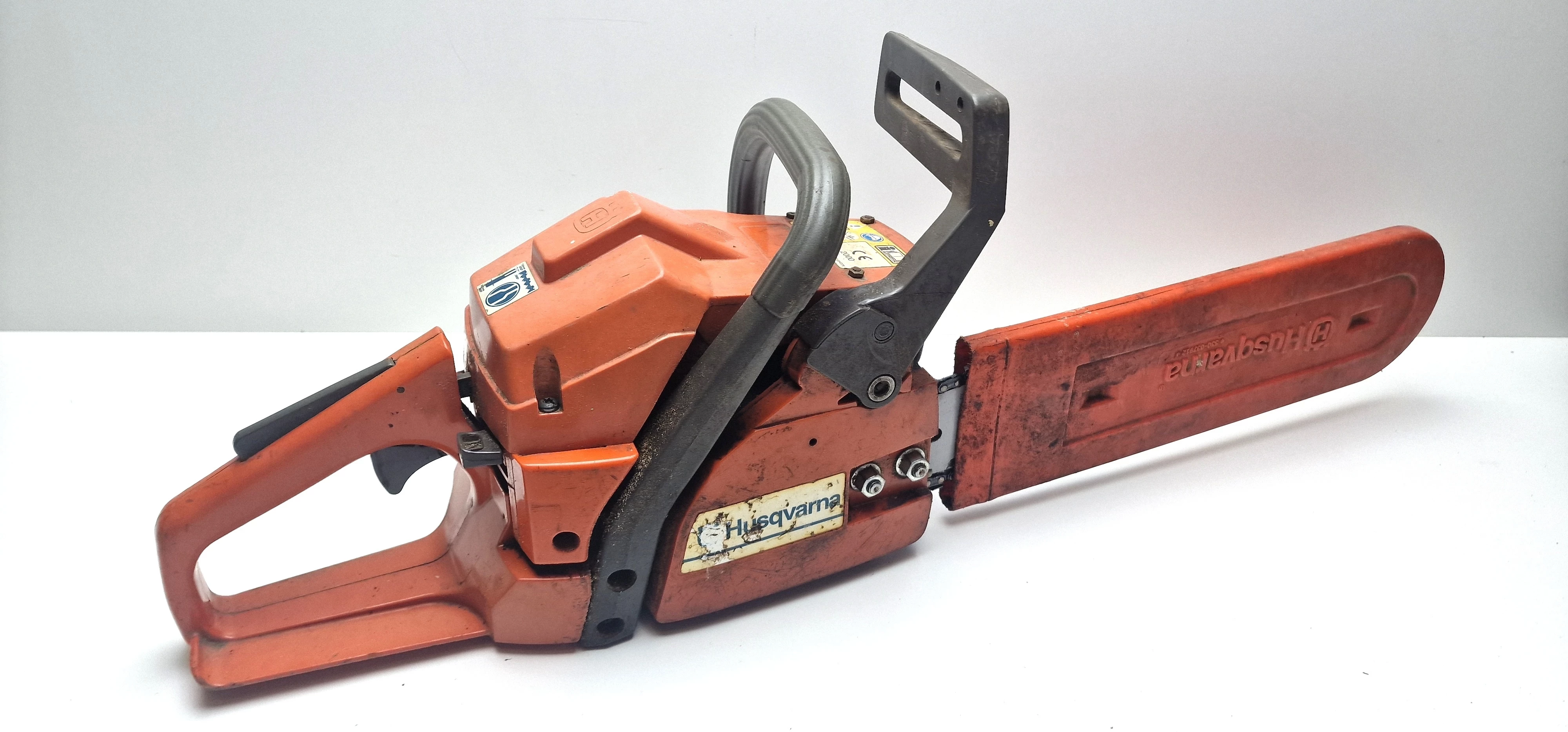 pila-spalinowa-husqvarna-136-opis-kod-producenta-142