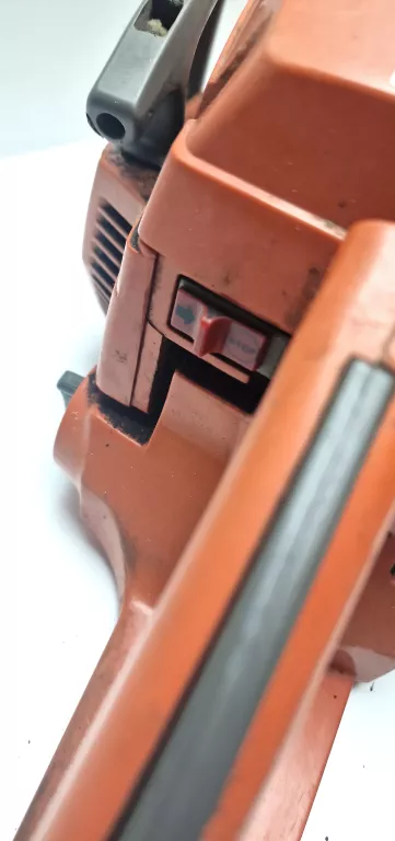 pila-spalinowa-husqvarna-136-opis-niepodleglosci-393-gryfice