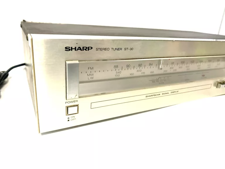 TUNER ANALOGOWY RADIO SHARP ST 30