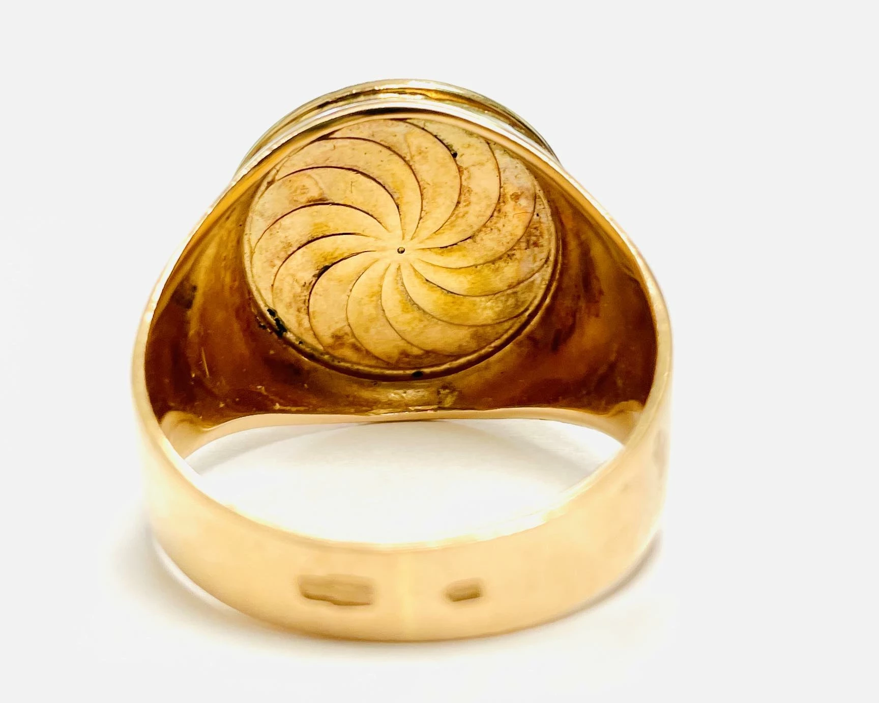 sygnet585928g-25q-stan-uzywany