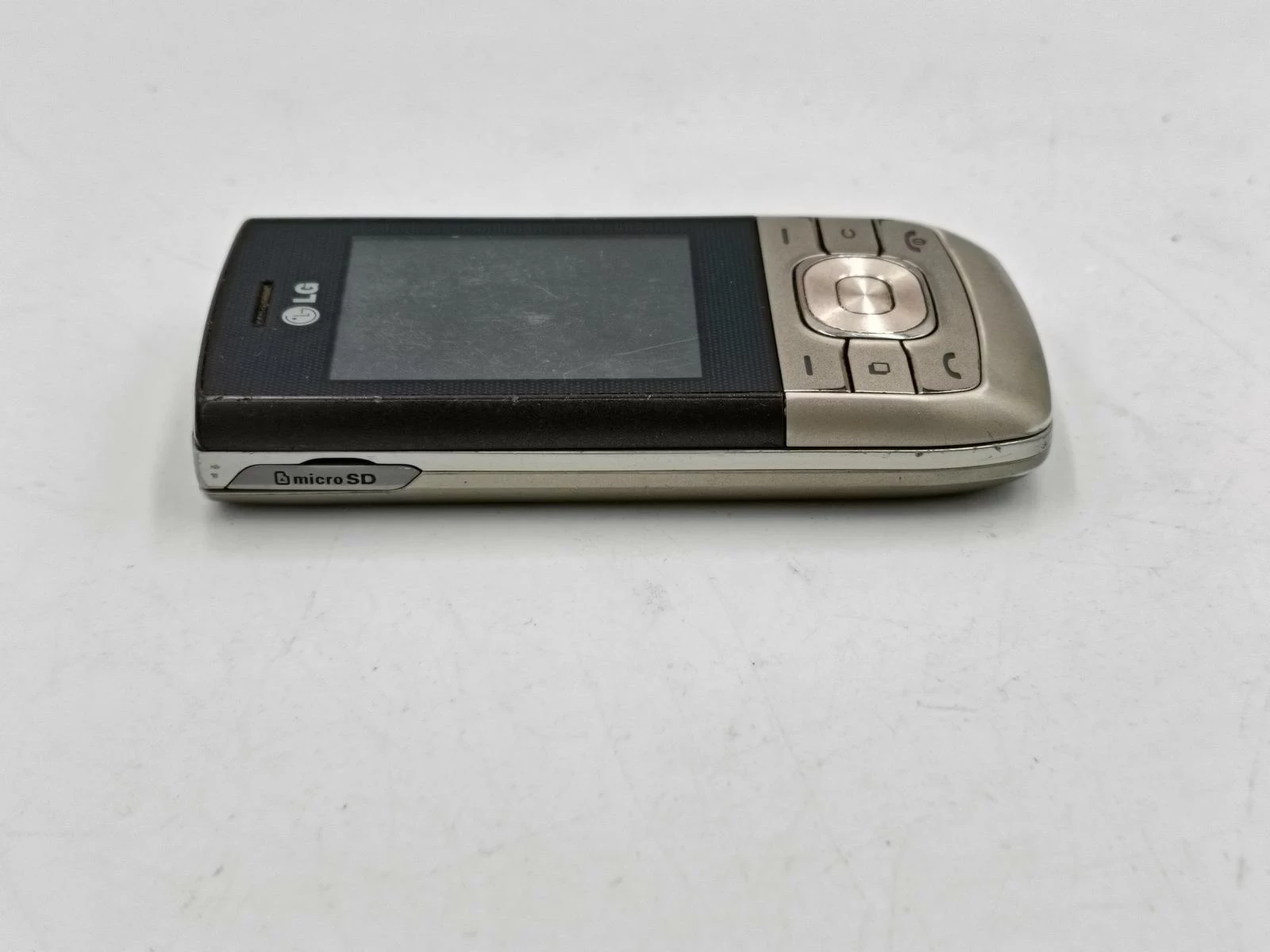 telefon-lg-a310-ladowarka-ean-gtin-4894128014133
