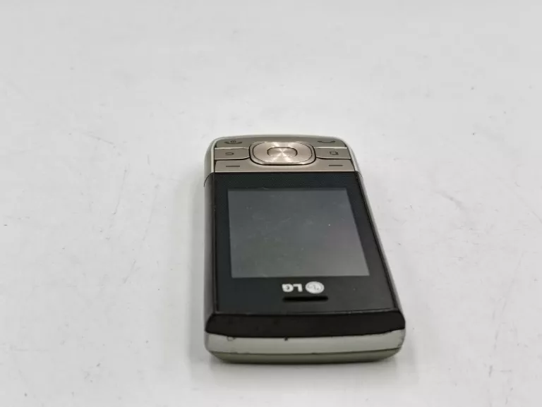telefon-lg-a310-ladowarka-wbudowana-pamiec-2-mb