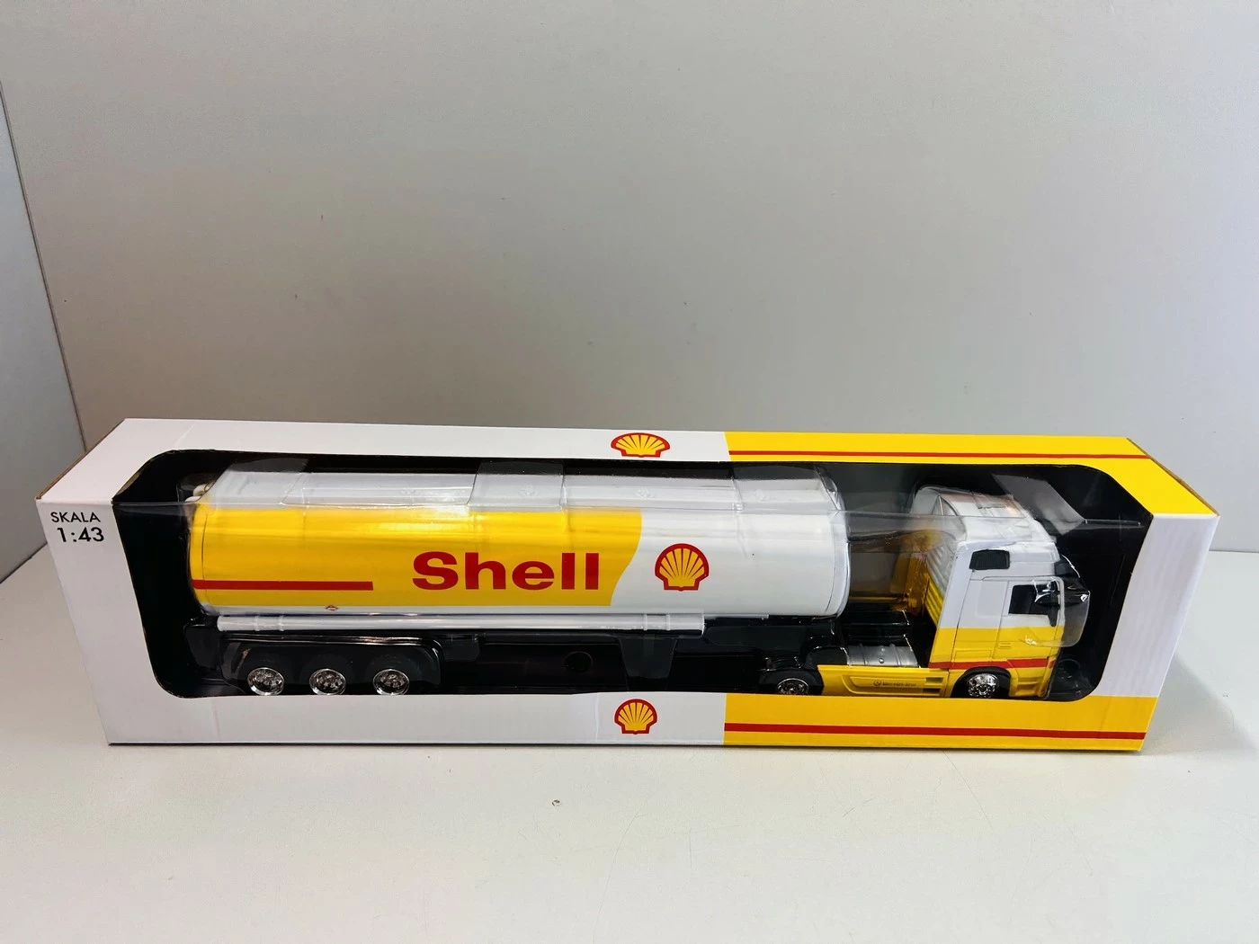 cysterna-paliwowa-shell-scania-model-metalowy-143-plac-krakowski-3-zabrze-sj