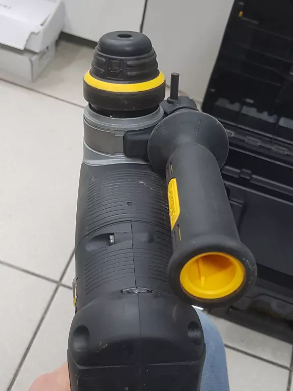 MŁOTOWIERTARKA DEWALT DCH273 SUPER ZADBANA, WALIZKA - LOMBARD TRZEBNICA
