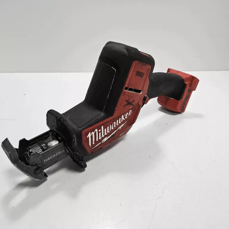 PIŁA SZABLASTA MILWAUKEE M12 CHZ-0 FUEL HACKZALL