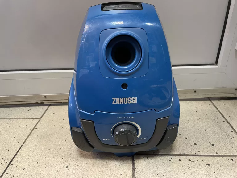 ODKURZACZ ZANUSSI COMPACT GO