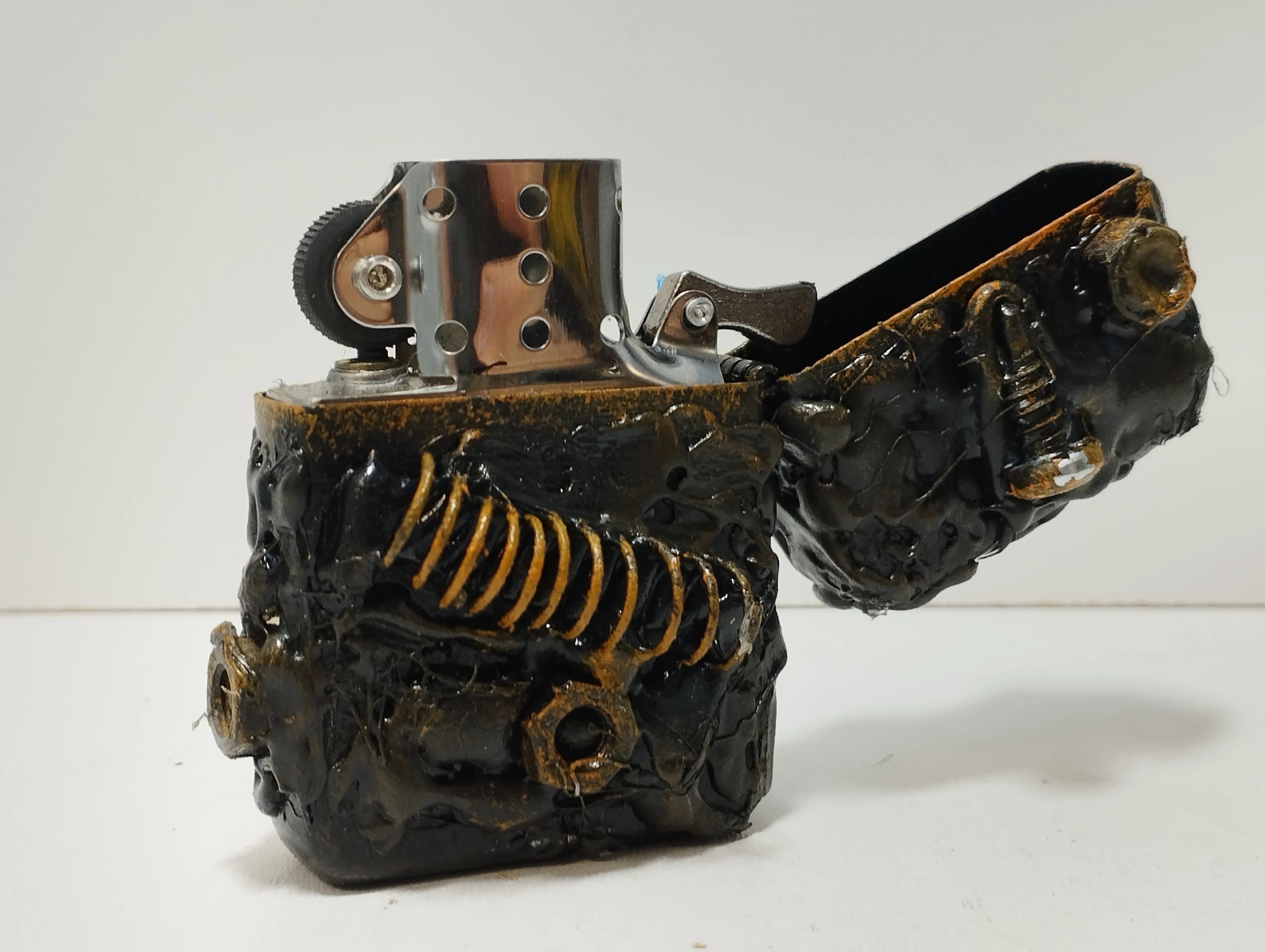 zapalniczka-fummo-custom-product-id-2a0fced3-9bde-4437-ba7d-e00cdbf1711c