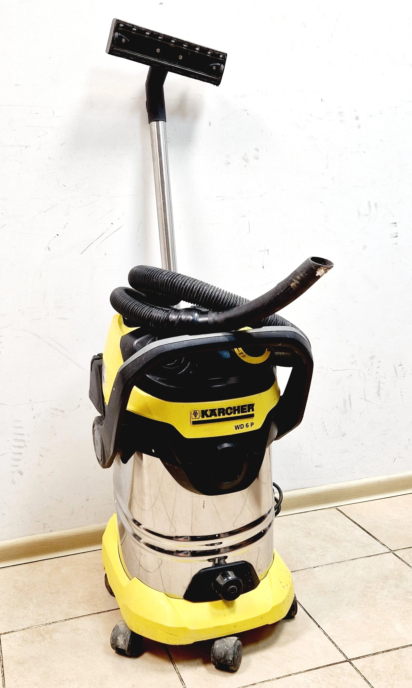 odkurzacz-przemyslowy-karcher-wd6-p-daszynskiego-2-ustron