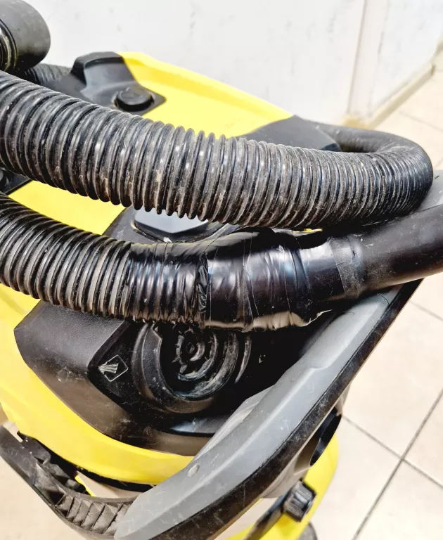 odkurzacz-przemyslowy-karcher-wd6-p-stan-uzywany