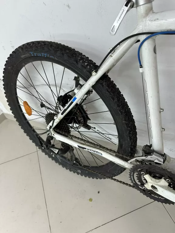 ROWER FOCUS WHISTLER 27.5''