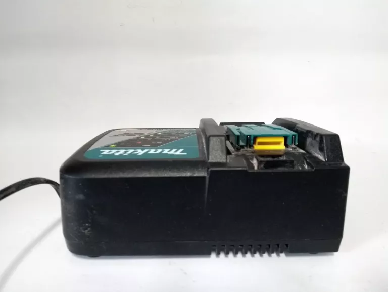 ŁADOWARKA MAKITA DC18RC