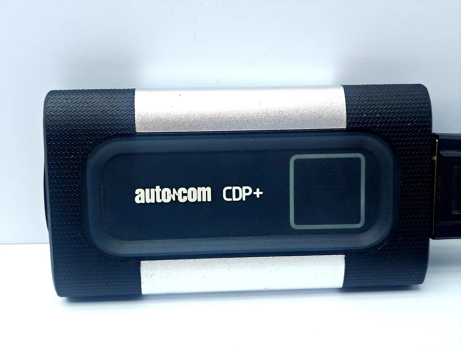 interfejs-diagnostyczny-autocom-cdp-sweden-stan-uzywany