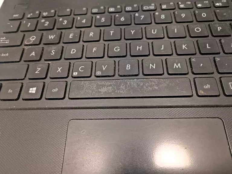 LAPTOP ASUS X551M + ŁADOWARKA