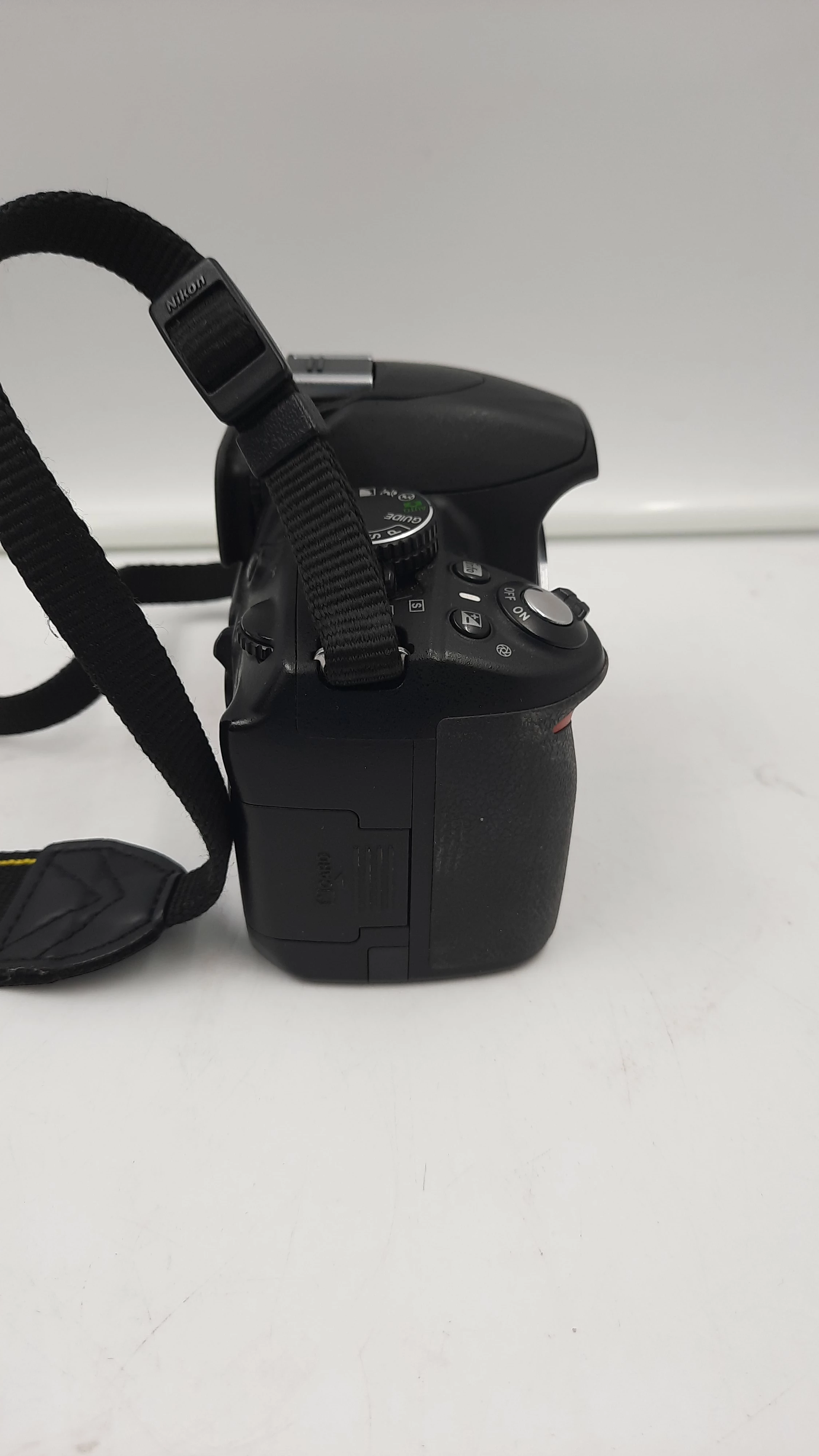 aparat-nikon-d3100-142-samo-body-okazja-w-zestawie-korpus