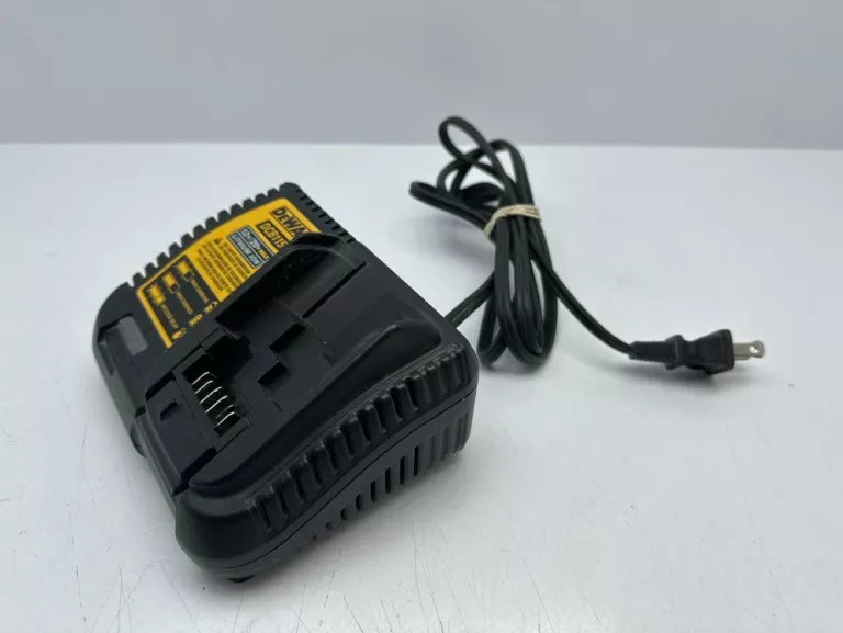 pilarka-tarczowa-akumulatorowa-dewalt-dcs-393-lad-aku-marka-dewalt