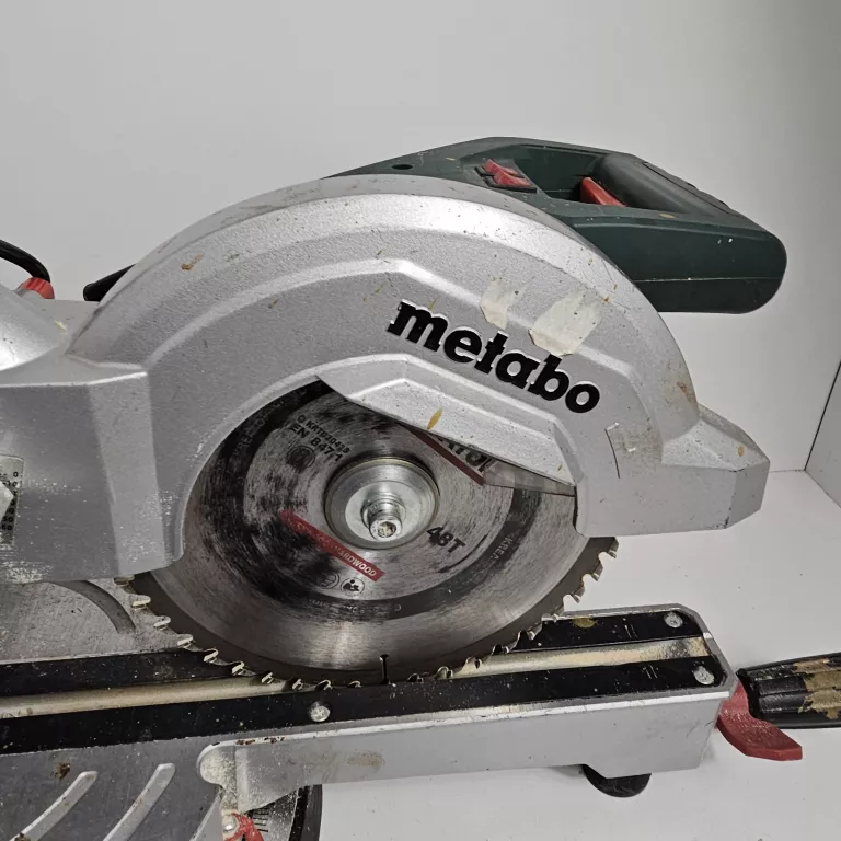 UKOŚNICA METABO KGSV 216 M