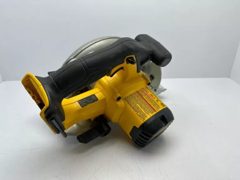 PILARKA TARCZOWA AKUMULATOROWA DEWALT DCS 393 + ŁAD + AKU
