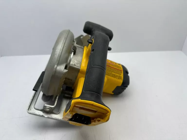 PILARKA TARCZOWA AKUMULATOROWA DEWALT DCS 393 + ŁAD + AKU