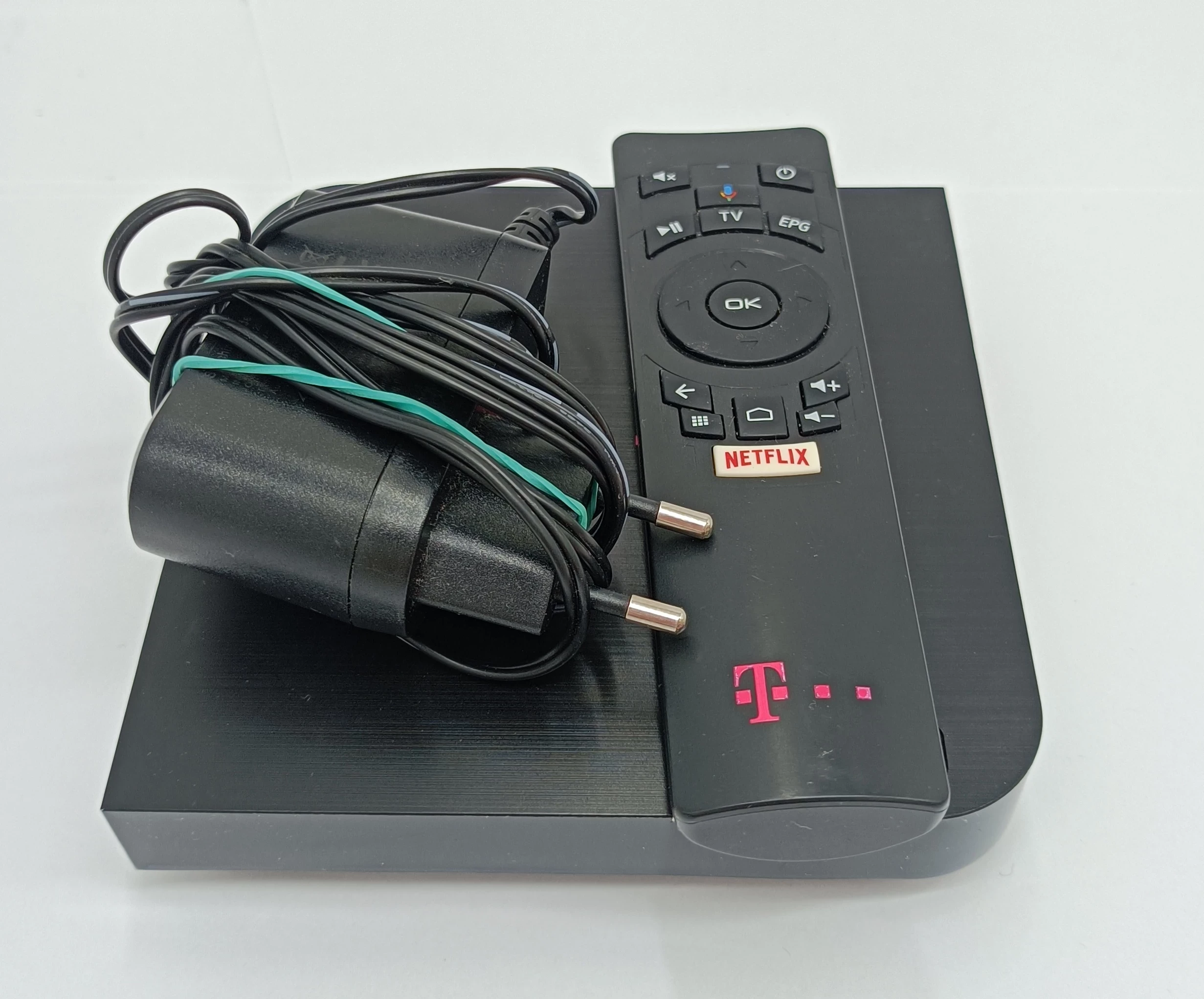 tuner-magenta-box-kaon-kstb6077-dvbt-2-android-tv-marka-kaon