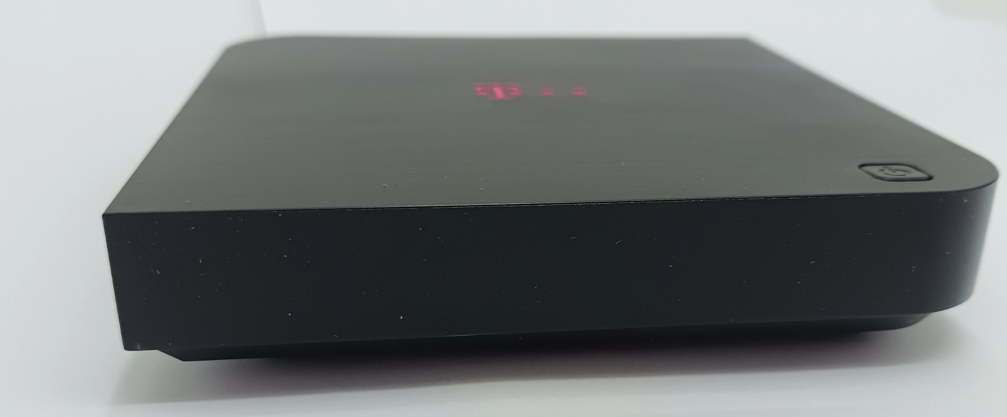 tuner-magenta-box-kaon-kstb6077-dvbt-2-android-tv-stan-uzywany