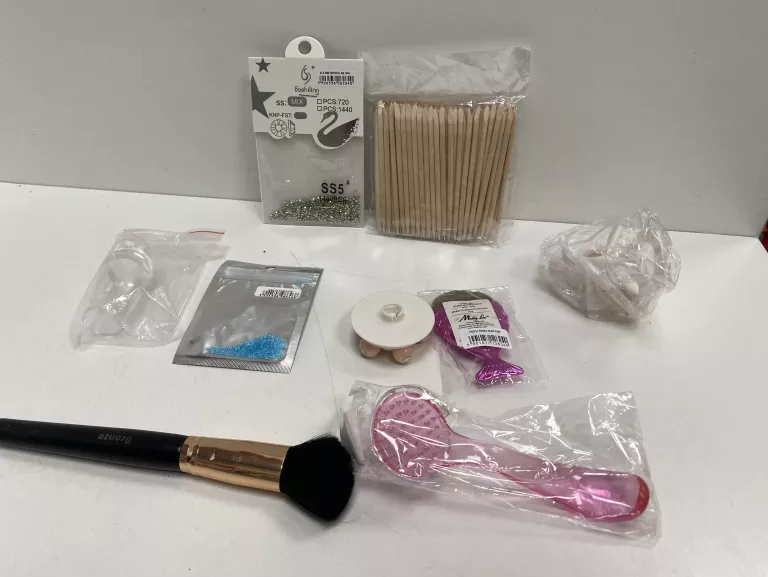 ZESTAW DO HYBRYD Z LAMPĄ NEONAIL STARTER SET DE LUXE