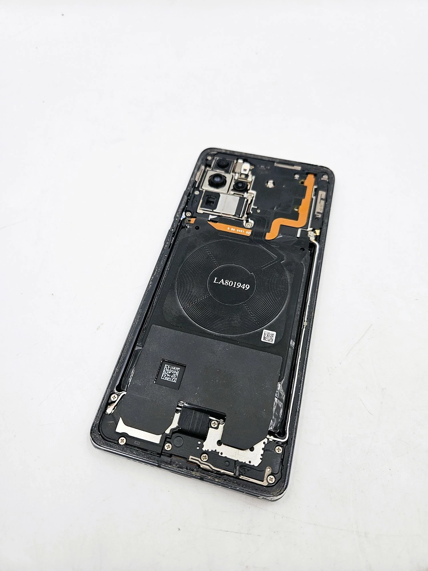 telefon-huawei-p30-pro-6128-opis-uwaga-przekatna-ekranu-647
