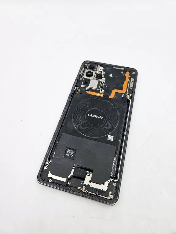 telefon-huawei-p30-pro-6128-opis-uwaga-przekatna-ekranu-647