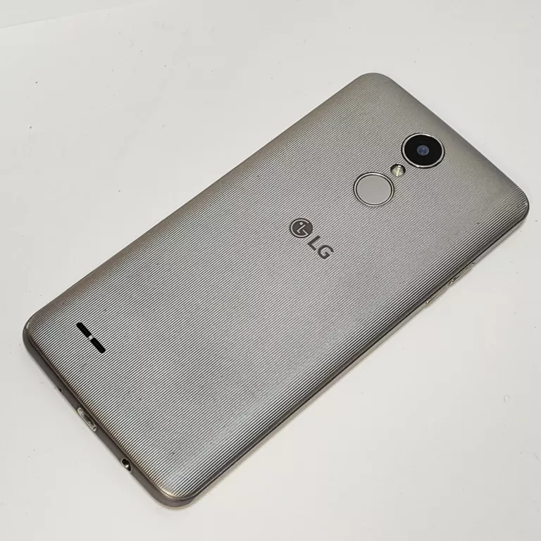 TELEFON LG K8 2017