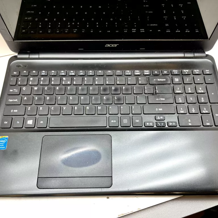 LAPTOP ACER ASPIRE E1-530 / ŁADOWARKA