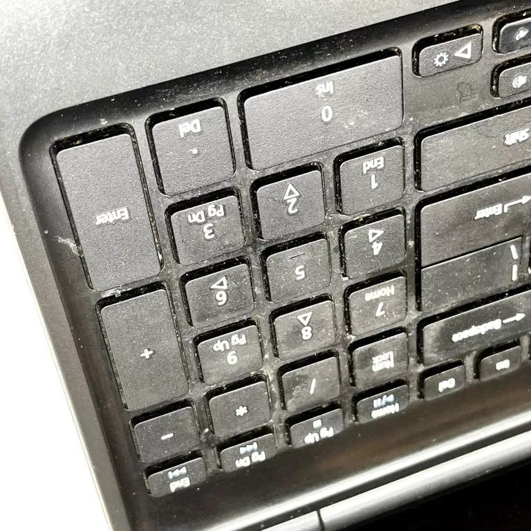 LAPTOP ACER ASPIRE E1-530 / ŁADOWARKA