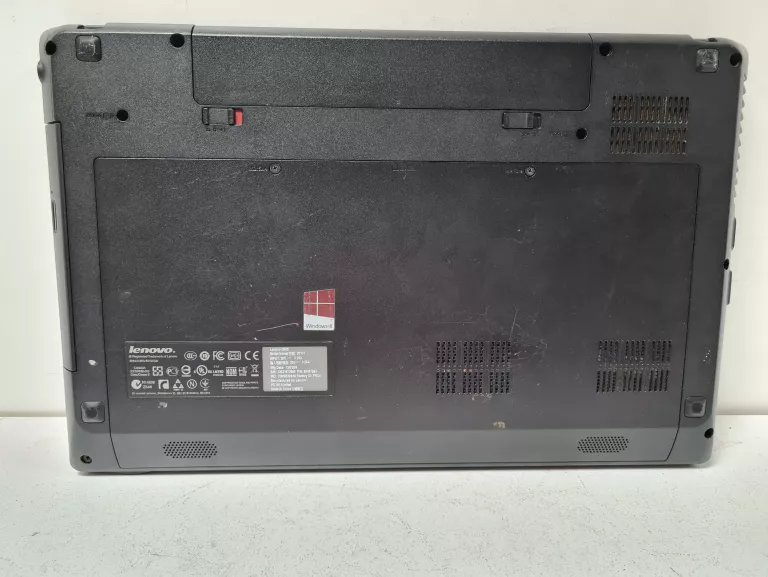 laptop-lenovo-g585-amd-e2-1800-170ghz-4gb-500hdd-seria-procesora-amd-e1