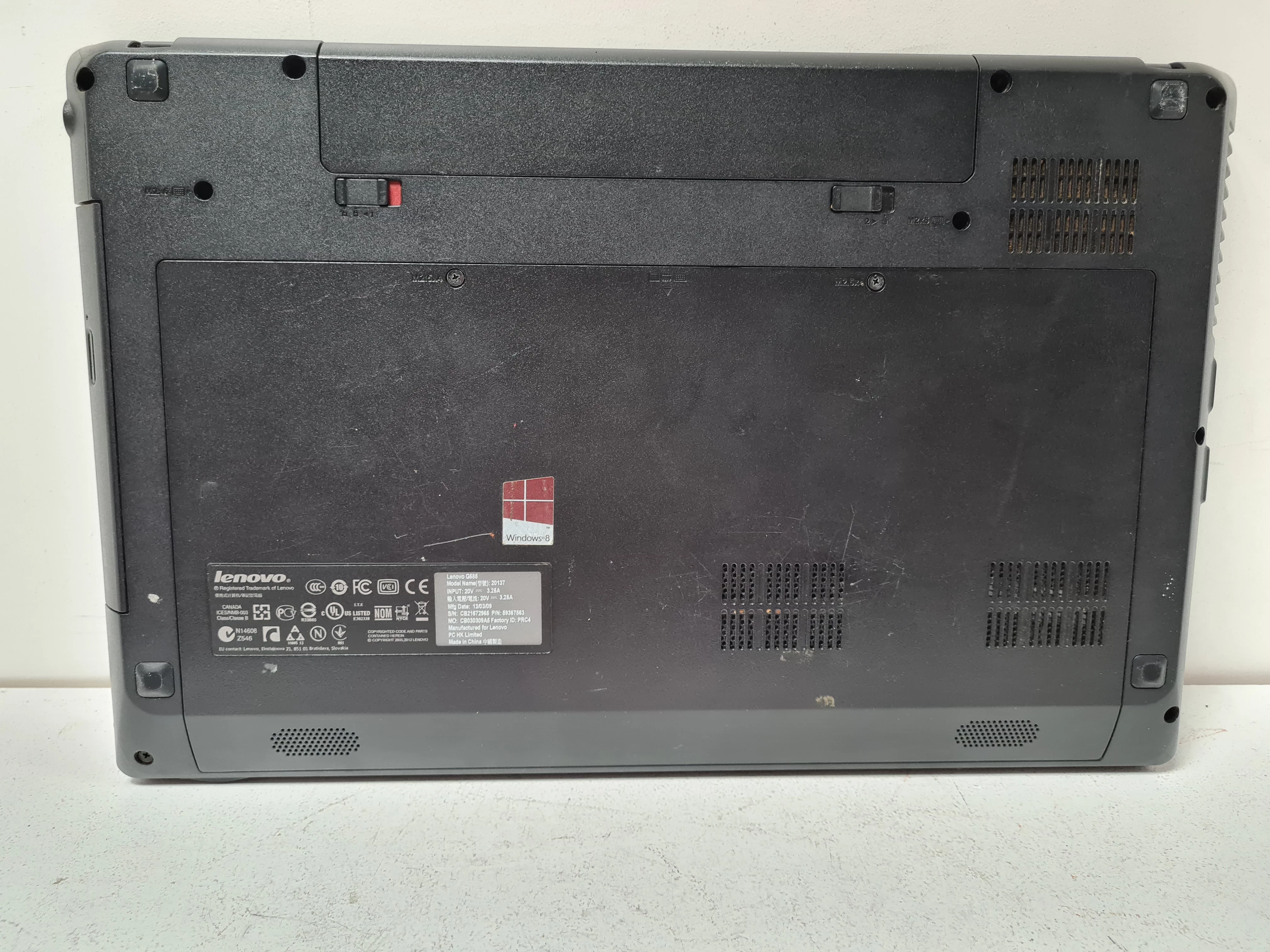 laptop-lenovo-g585-amd-e2-1800-170ghz-4gb-500hdd-seria-procesora-amd-e1