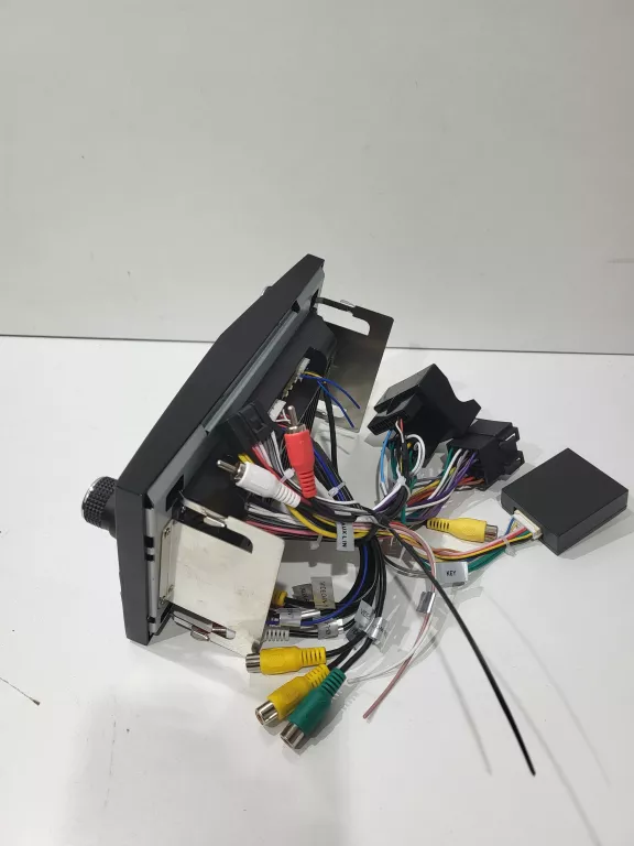RADIO SAMOCHODOWE DO OPEL (7001)