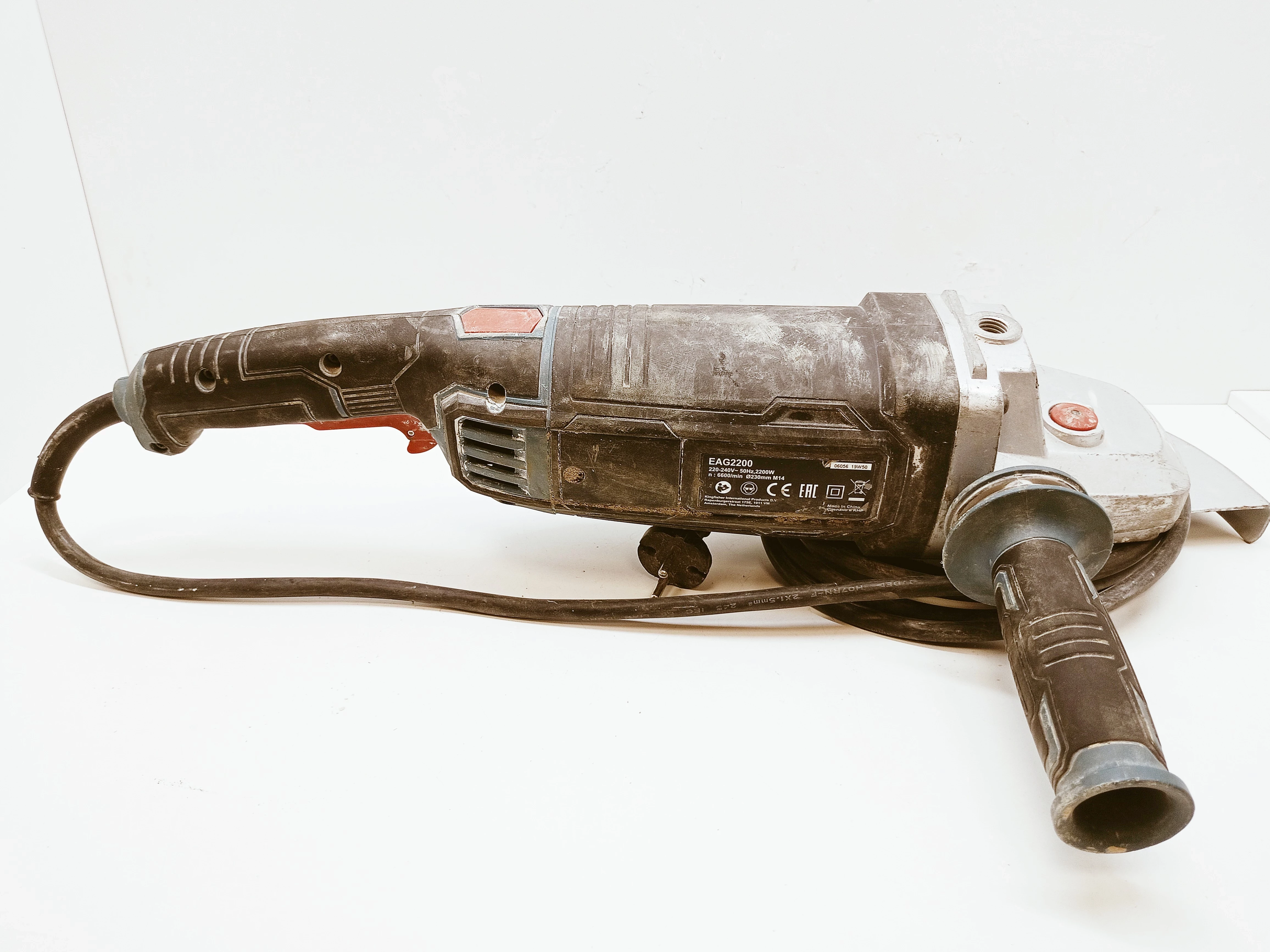 szlifierka-katowa-erbauer-2200-w-240-v-tarcza-230-mm-rodzaj-zasilania-sieciowe