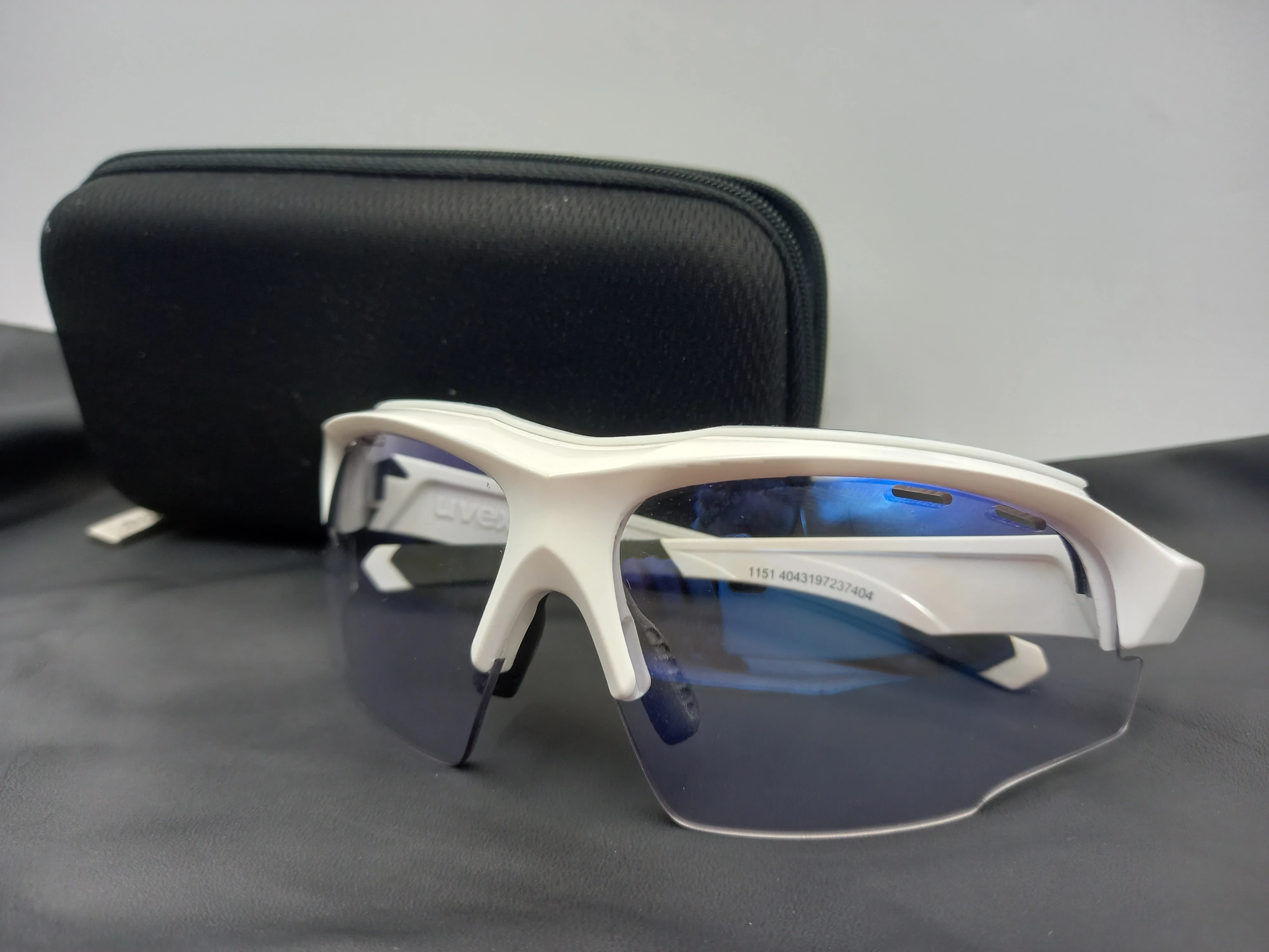 okulary-sportowe-fotochromowe-107-vario-uvex-kazimierza-wielkiego-37-olkusz