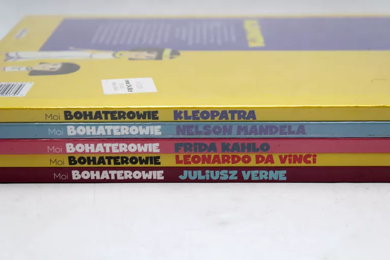 ZESTAW KSIĄŻEK -MOI BOHATEROWIE- VERNE MANDELA KAHLO DA VINCI KLEOPATRA