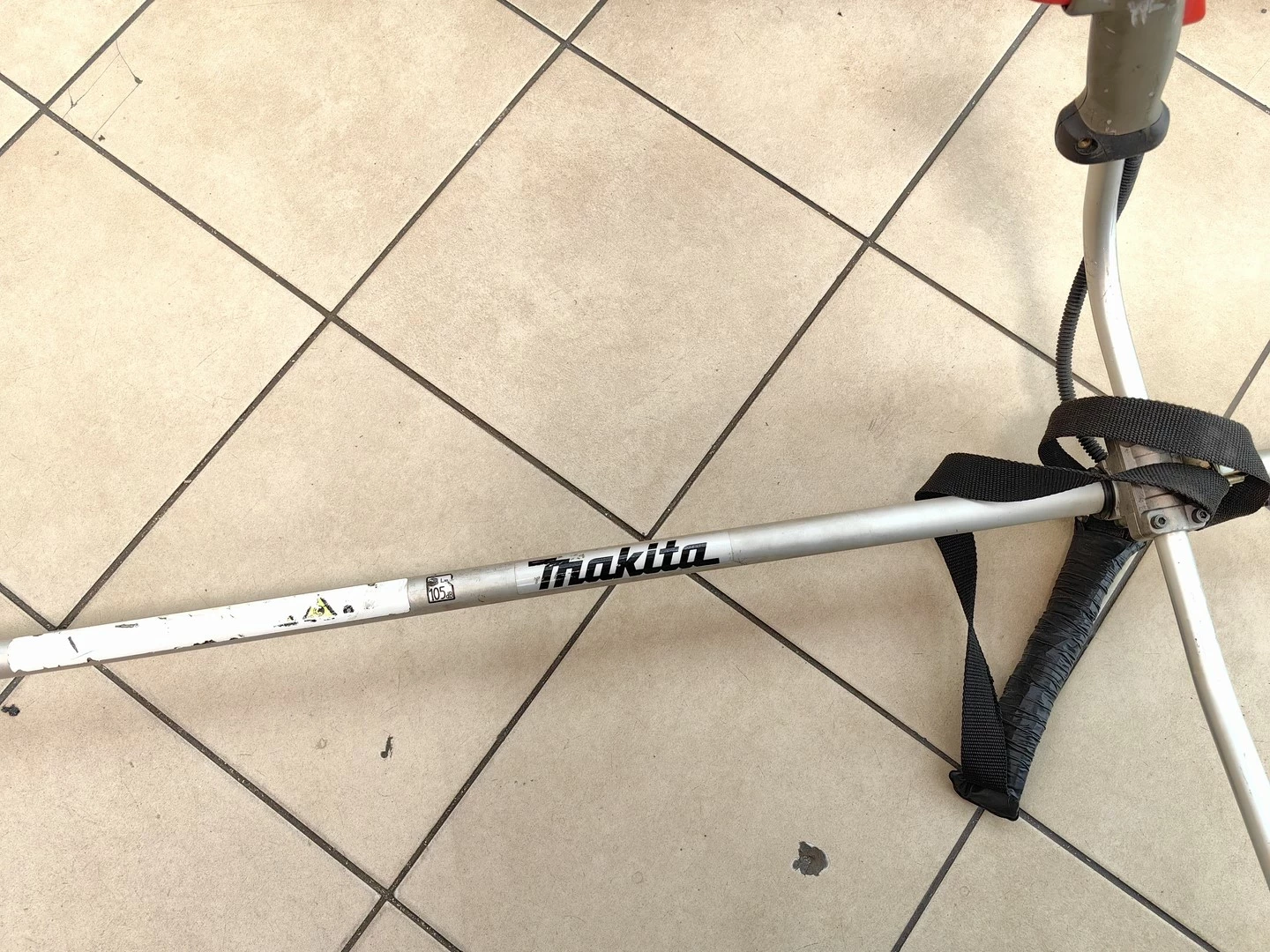 kosa-spalinowa-makita-bcm2600-109km-waga-narzedzia-650