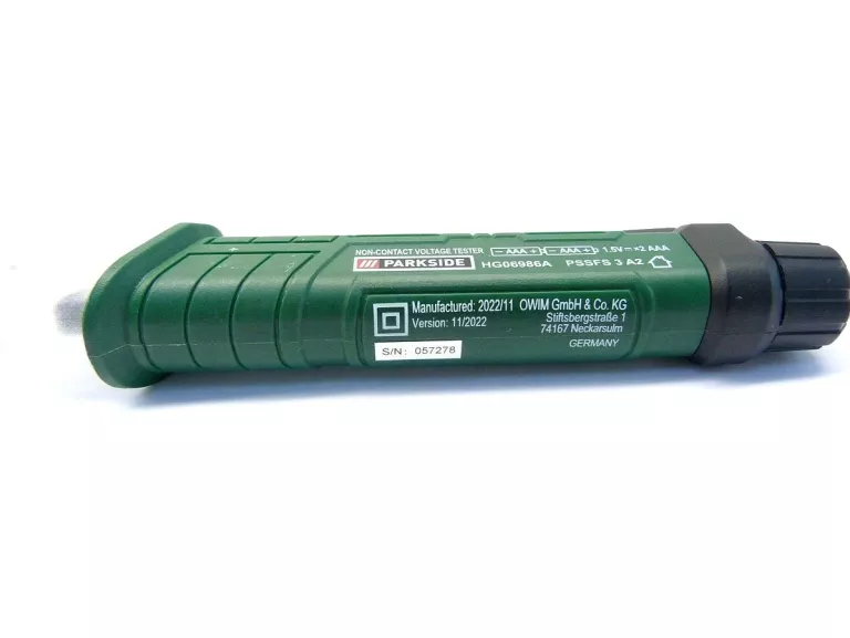 bezdotykowy-probnik-napiecia-parkside-pssfs-3-a2-ean-gtin-4055334572187