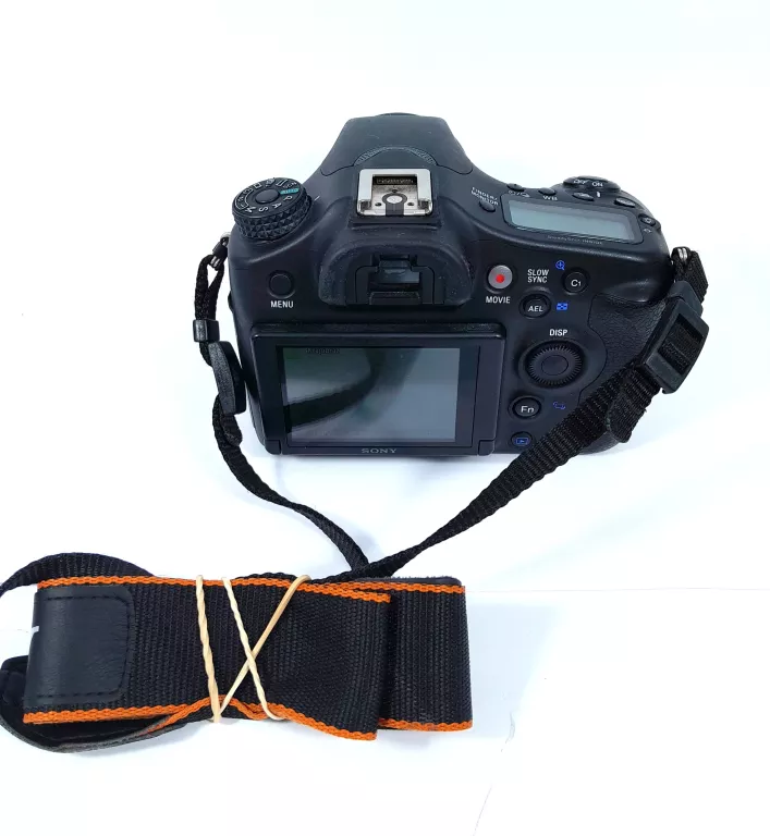 APARAT SONY ALFA 68 Z OBIEKTYWEM SONY SAL18552 I ŁADOWARKĄ