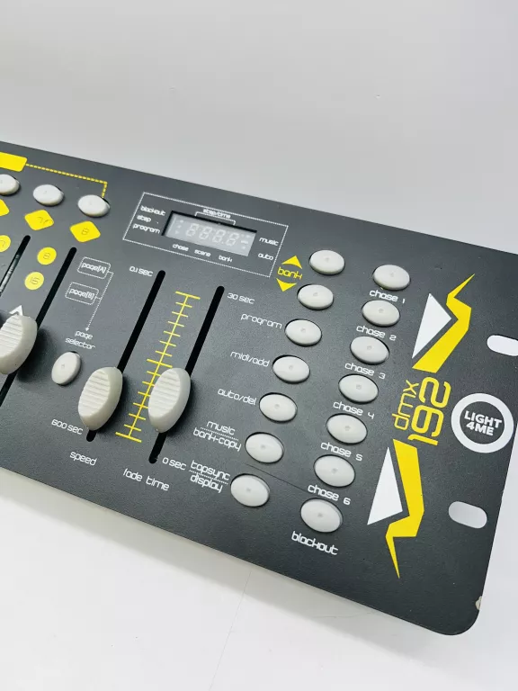 sterownik-suwakowy-music-express-light4me-dmx-192-mkii-stan-uzywany