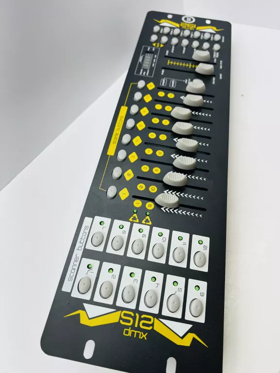 sterownik-suwakowy-music-express-light4me-dmx-192-mkii-kod-producenta-dmx-192-mkii