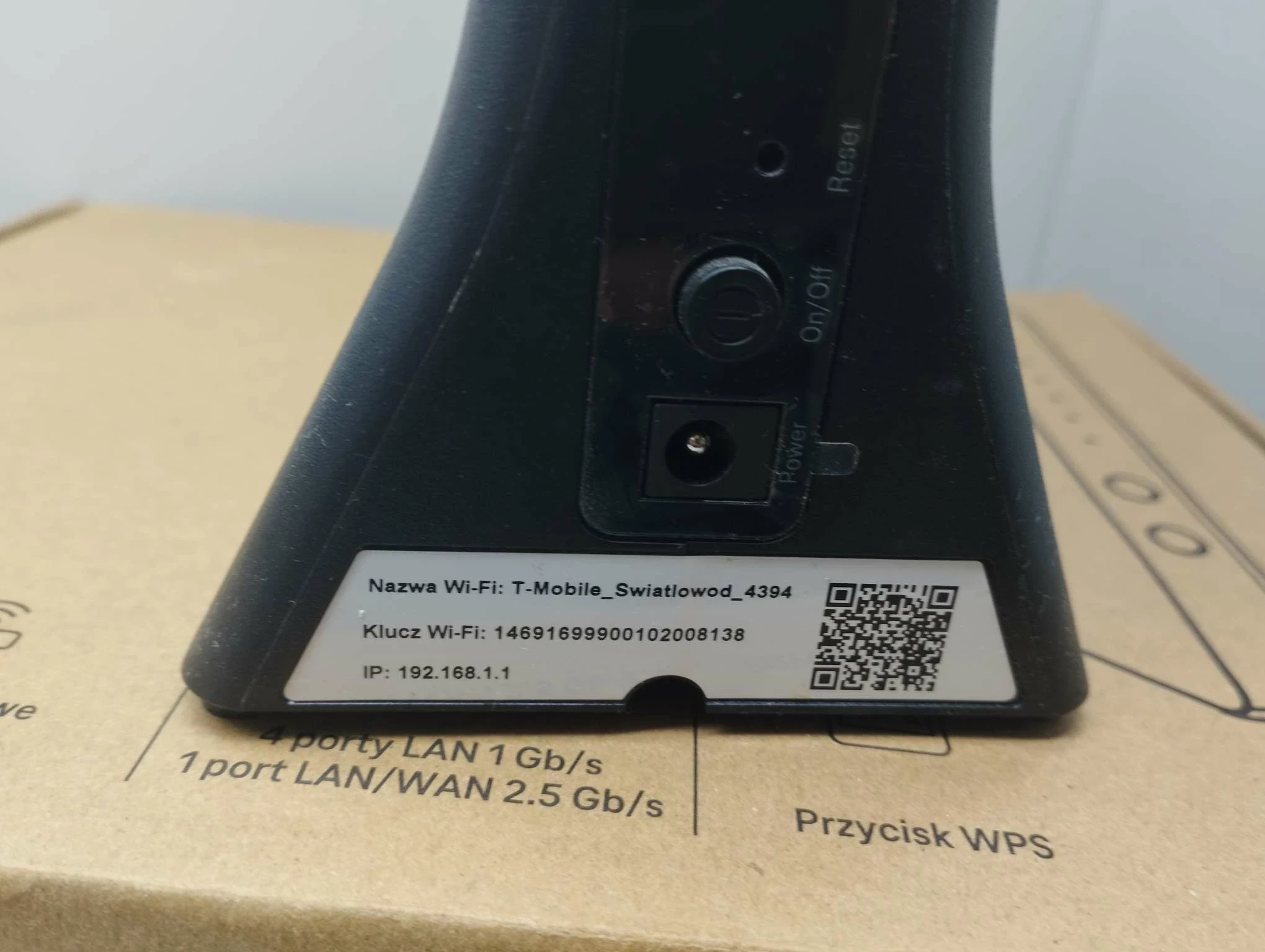 router-wi-fi-home-box-sagemcom-5670-wbudowany-modem-227329-320393