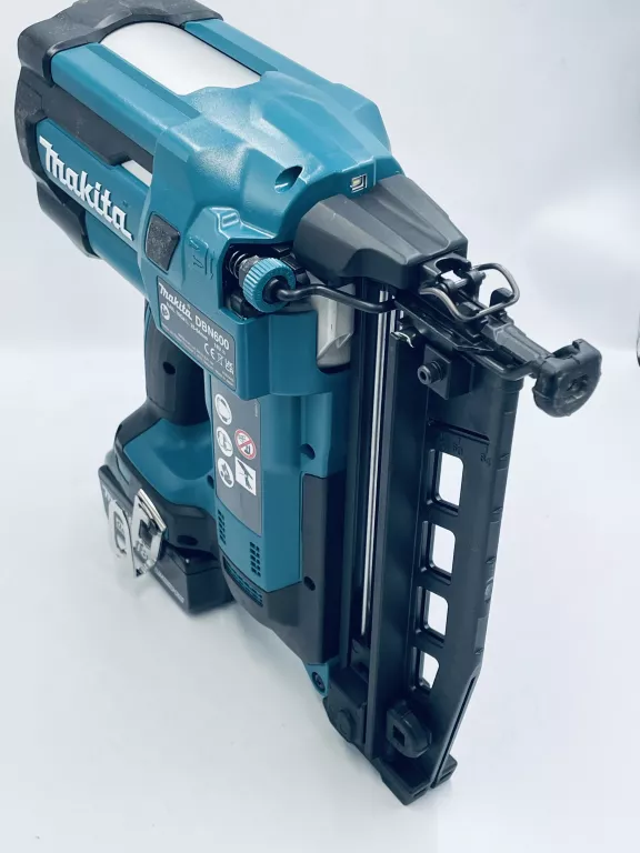 gwozdziarka-akumulatorowa-makita-dbn600rfj-kod-producenta-dbn600rfj
