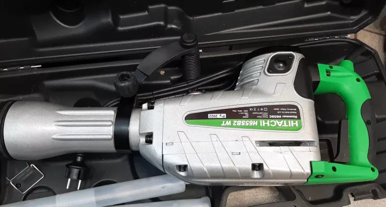 mlot-wyburzniowy-hitachi-h65sb2wwalizka-replika-stan-uzywany