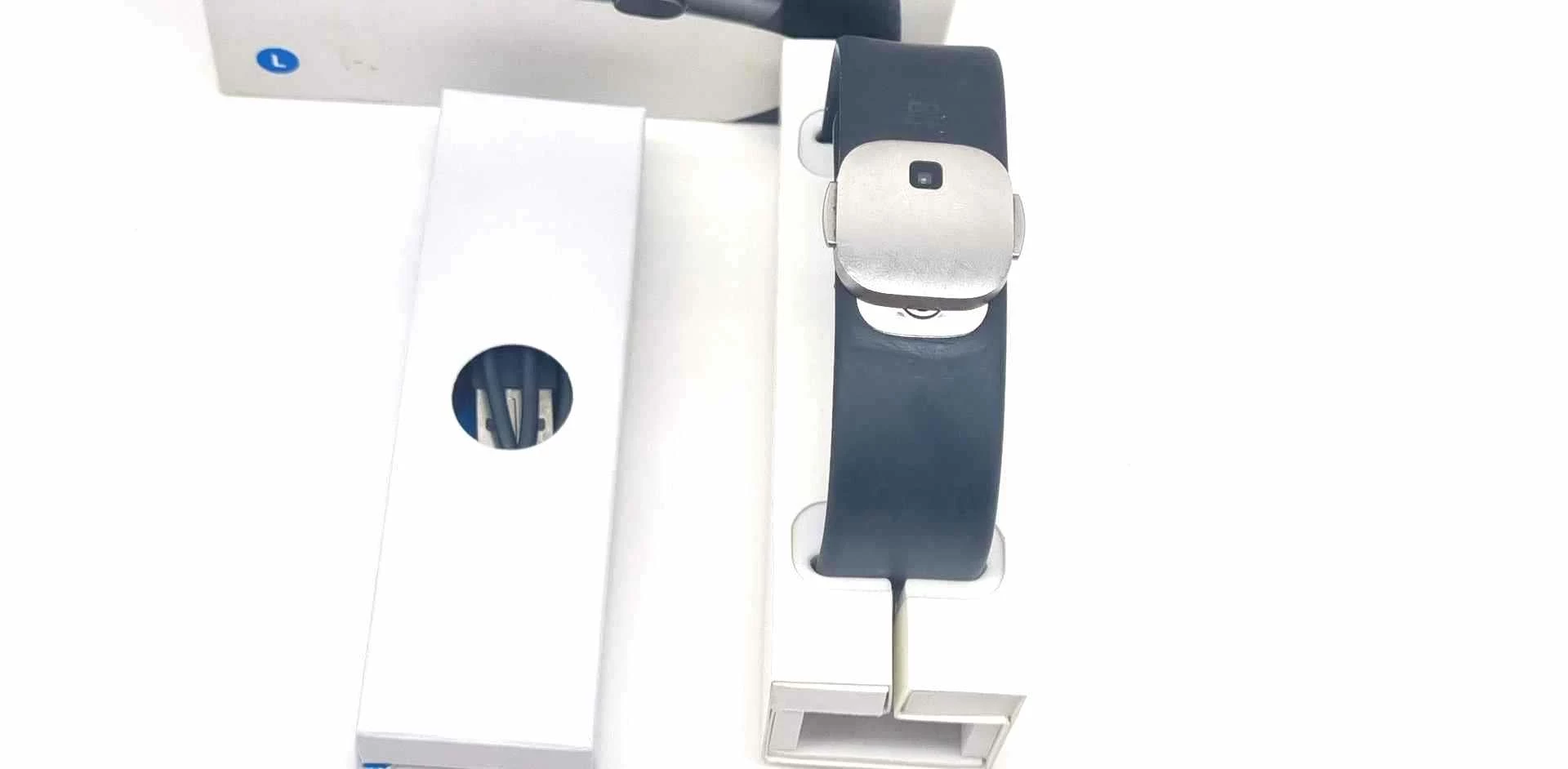 smartwatch-microsoft-band-2-large-plamki-na-wyswietlaczu-ean-gtin-6941399049062